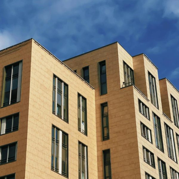 portrait-image-realestate (3)